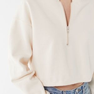 New - UO Jackson Half-Zip Cropped Sweatshirt